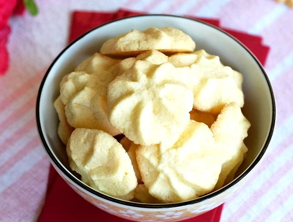 Casssava Pinipig Cookies