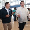 Social Security System (SSS) President and Chief Executive Officer Rolando Ledesma Macasaet (left) meets with House Speaker Ferdinand Martin G. Romualdez on the sidelines of the Liga ng Mga Barangay’s National Congress at the World Trade Center in Pasay City to discuss the social security coverage of barangay officials across the country.