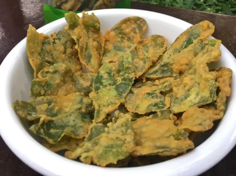 Kangkong Chips by Josh Mojica
