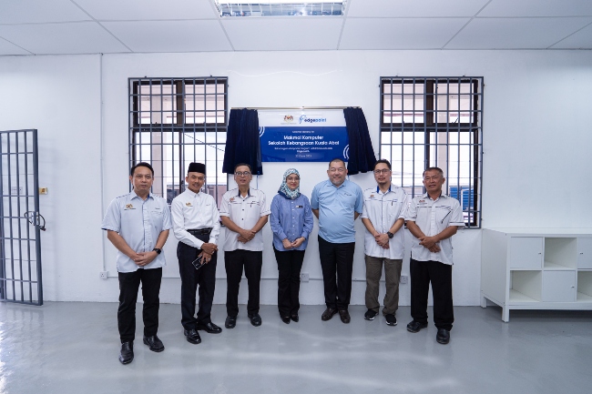 DigitalClassroomKotaBeludSabah 650