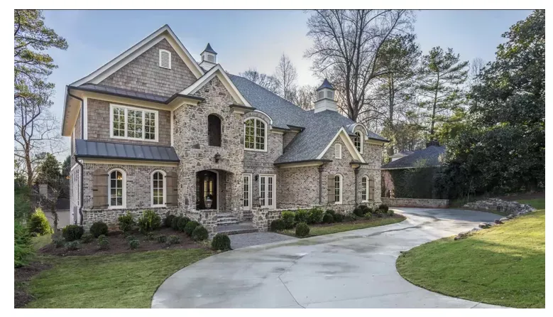 How Builders in London Are Redefining Luxury Homes 6 Redefining Luxury Homes