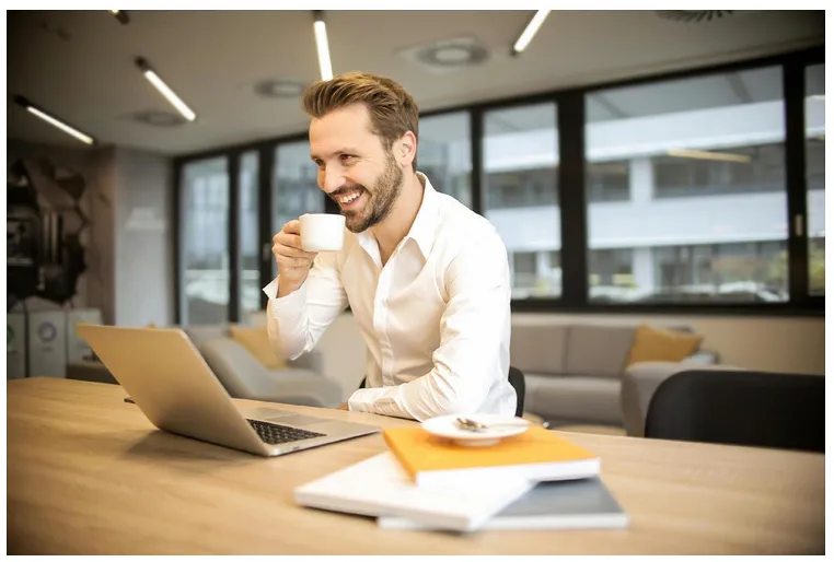 Ways To Sustain Energy and Motivation While Working a Corporate Job