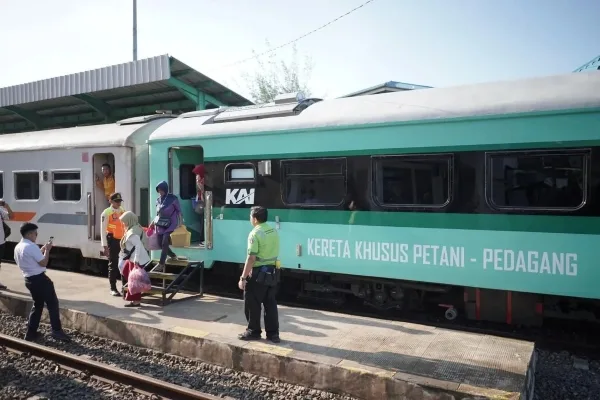Indonesia's KAI Launches Farmer-Trader Train, Expands Facial Recognition Tech Ahead of 2025/2026 Holiday Travel Surge 2 Auto Draft