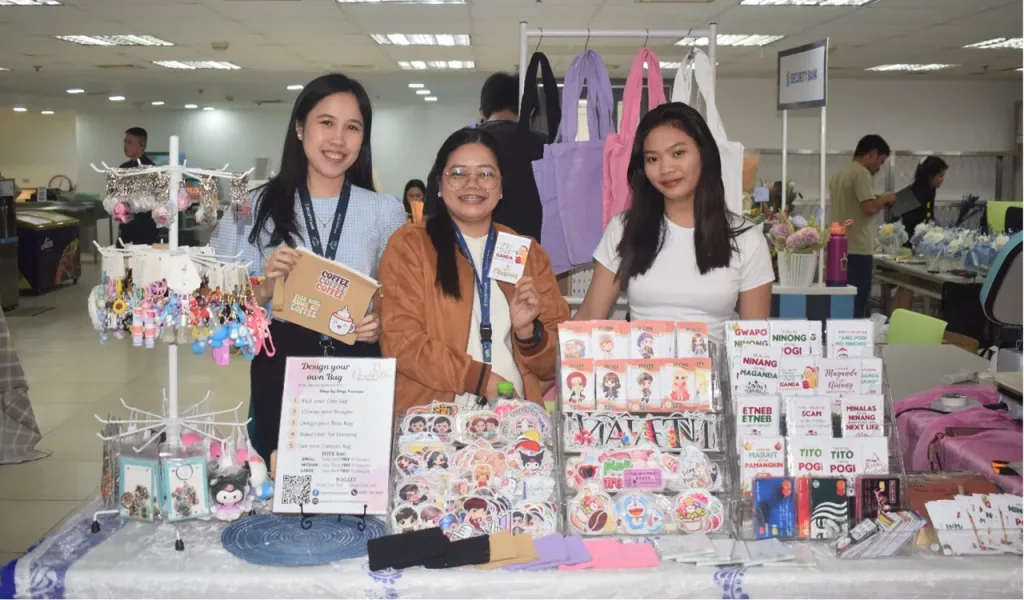 Security Bankers raise funds for 41 scholars through year-end, employee-led initiatives 1 Security Bankers raise funds for 41 scholars through year-end, employee-led initiatives