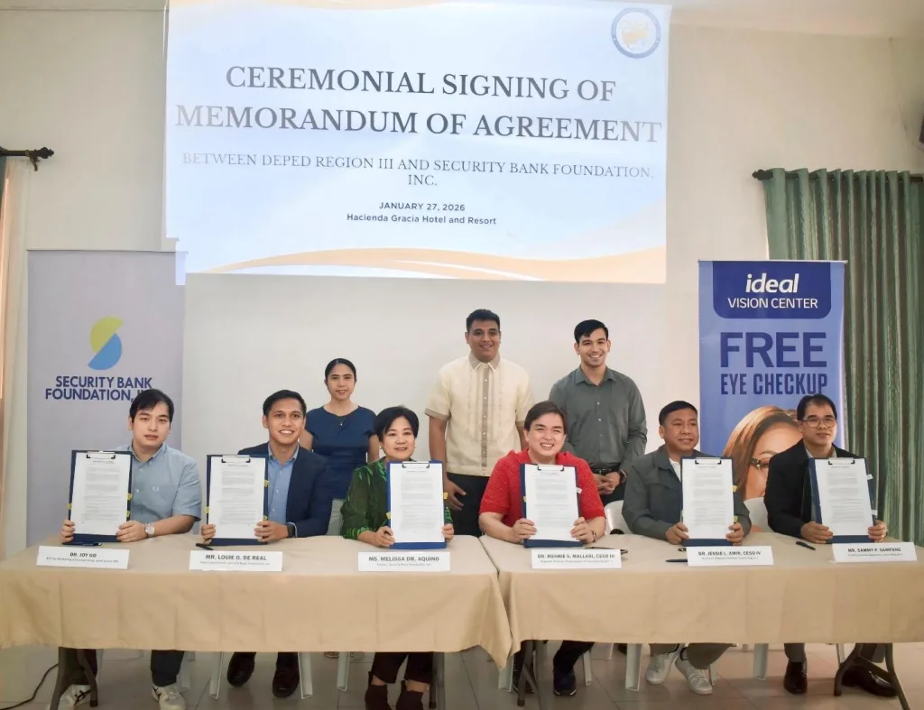 Security Bank Foundation, Ideal Vision bring free eyeglasses to 1,000 Central Luzon students 1 Security Bank Foundation