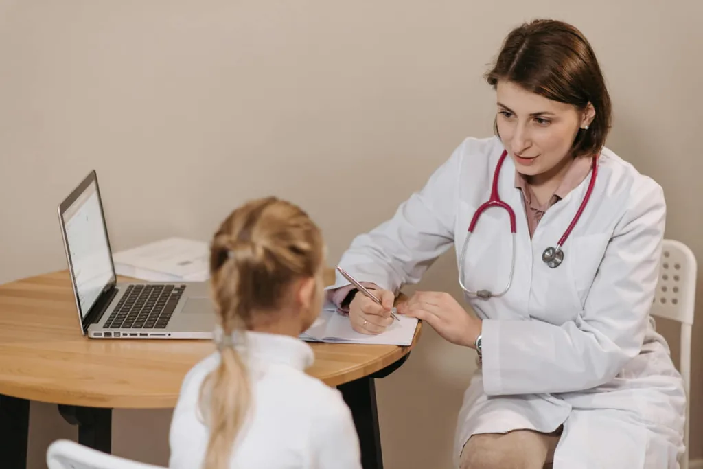 6 Ways AI Powered Notes Can Improve Clinical Efficiency